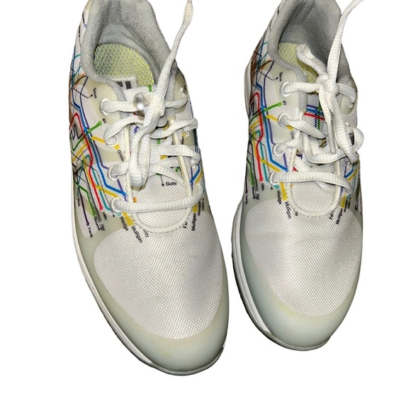 FootJoy Womens Leisure Golf Shoes White/Subway Print spikeless size 5.5 FJ - Picture 2 of 5